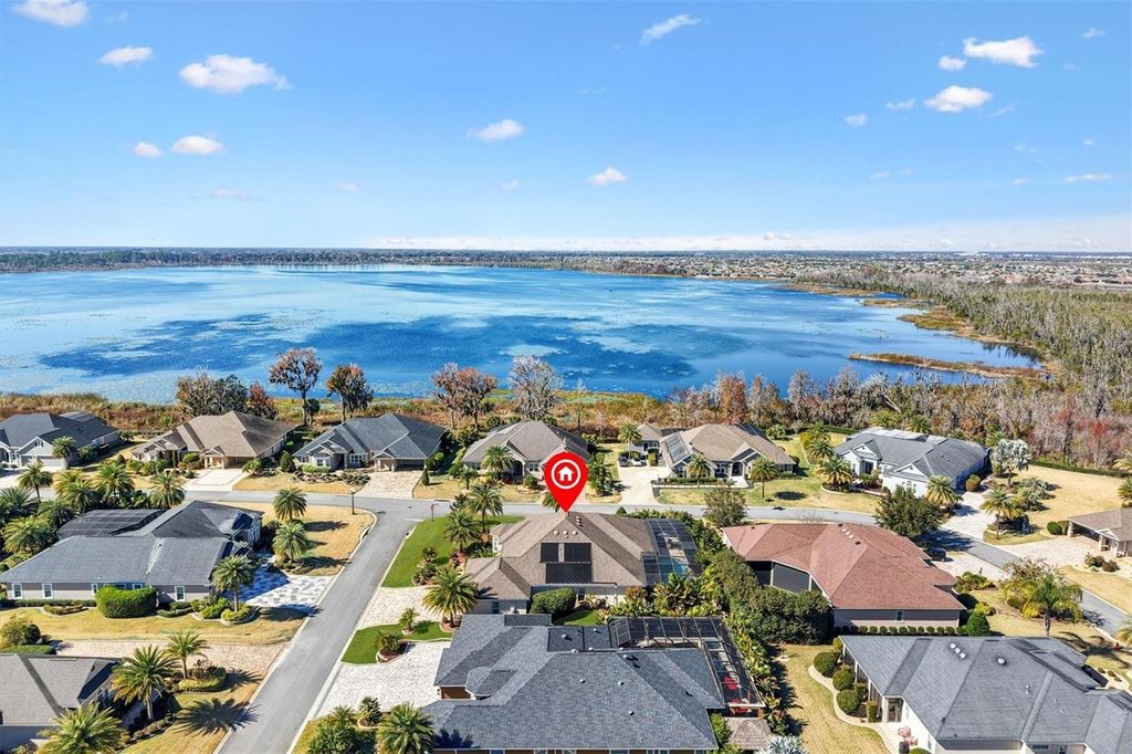 Image 12 of property listing at 849 OAKWOOD STREET, The Villages, FL 32163