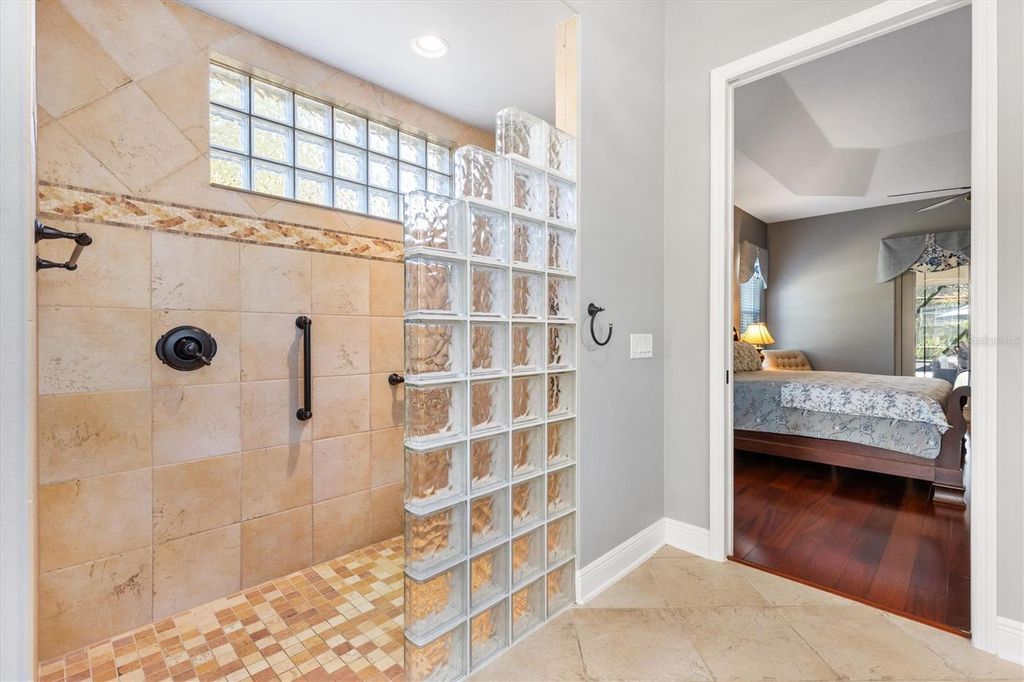 Image 50 of property listing at 849 OAKWOOD STREET, The Villages, FL 32163