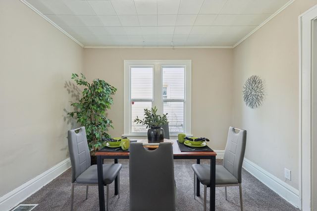 1368 Payne Avenue, Saint Paul, MN 55130