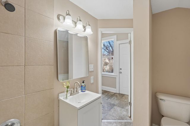 1368 Payne Avenue, Saint Paul, MN 55130