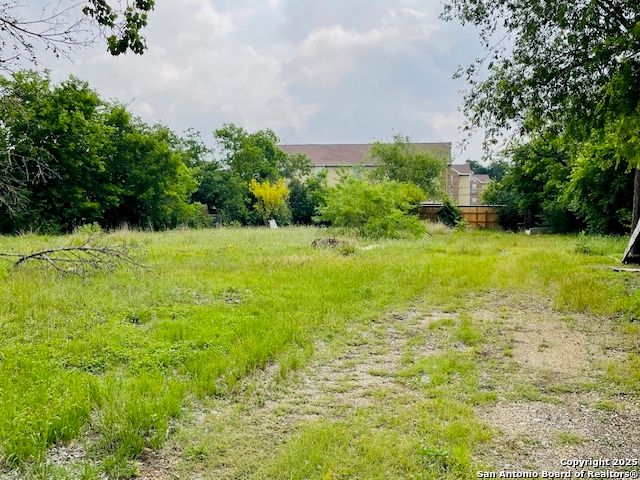 5310 Howard, San Antonio, TX 78212