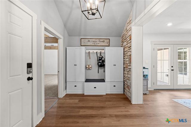 702 E Sandy Lane, Little River Academy, TX 76554