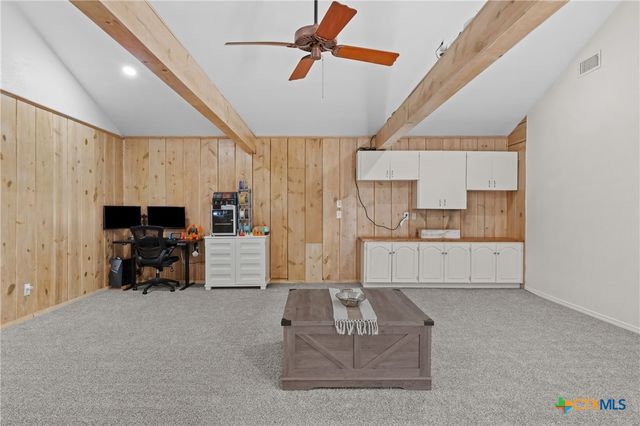 702 E Sandy Lane, Little River Academy, TX 76554
