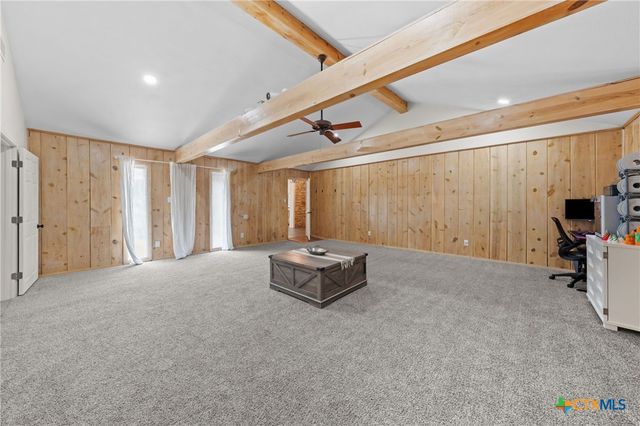 702 E Sandy Lane, Little River Academy, TX 76554