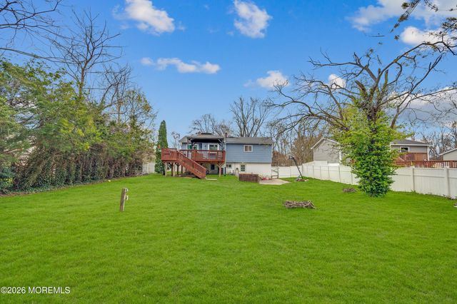 15 Ralph Place, Jackson, NJ 08527