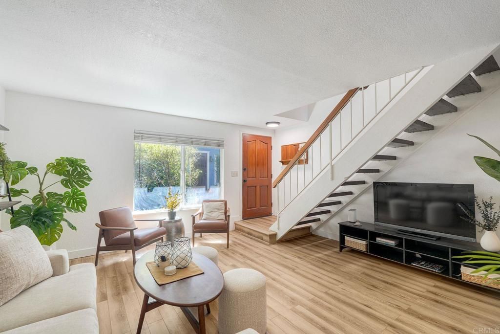 981 N Vulcan Avenue 4, Encinitas, CA 92024 — photo 3