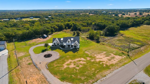 350 Rolling Ranch Boulevard, Alvord, TX 76225