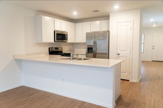 2802 Via Augusta Drive, Conroe, TX 77301