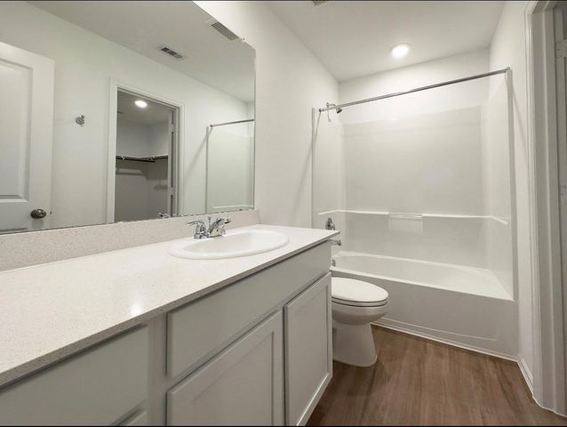 2802 Via Augusta Drive, Conroe, TX 77301