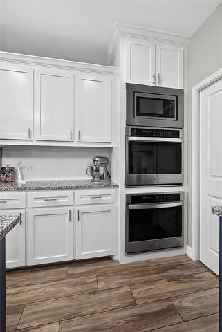 144 Longhorn Dr, Odem, TX 78370