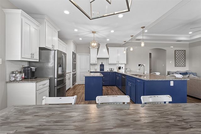 144 Longhorn Dr, Odem, TX 78370