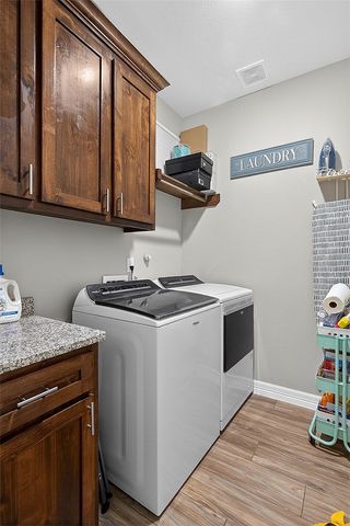 144 Longhorn Dr, Odem, TX 78370