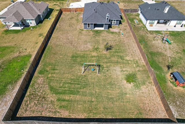 144 Longhorn Dr, Odem, TX 78370