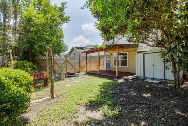7508 Aspen Brook DR, Austin, TX 78744