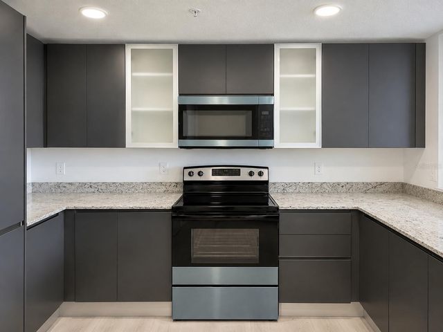 5563 MILLENIA PARK BOULEVARD 214, Orlando, FL 32839