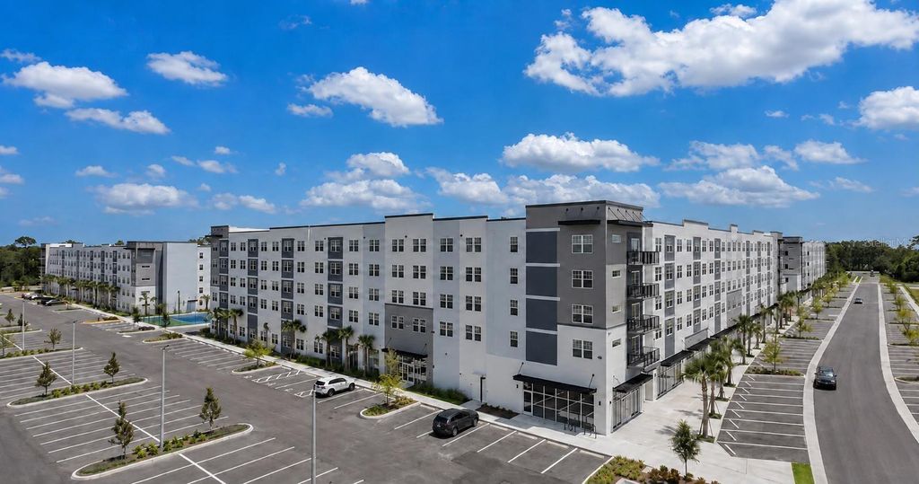 5563 MILLENIA PARK BOULEVARD 214, Orlando, FL 32839