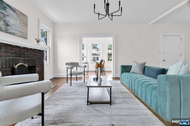 240 End Avenue, Newark, NJ 07106