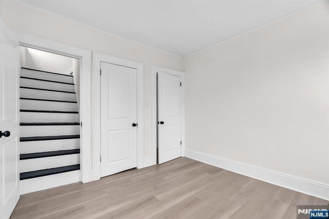 240 End Avenue, Newark, NJ 07106