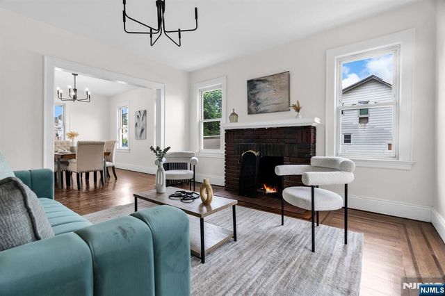 240 End Avenue, Newark, NJ 07106
