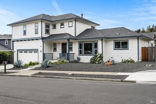 3637 Aaron Dr, Santa Rosa, CA 95404