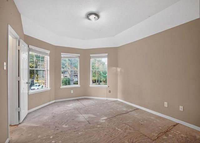 9510 Gentry Shadows Lane, Humble, TX 77396