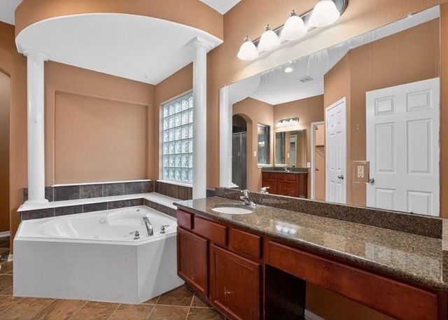 9510 Gentry Shadows Lane, Humble, TX 77396