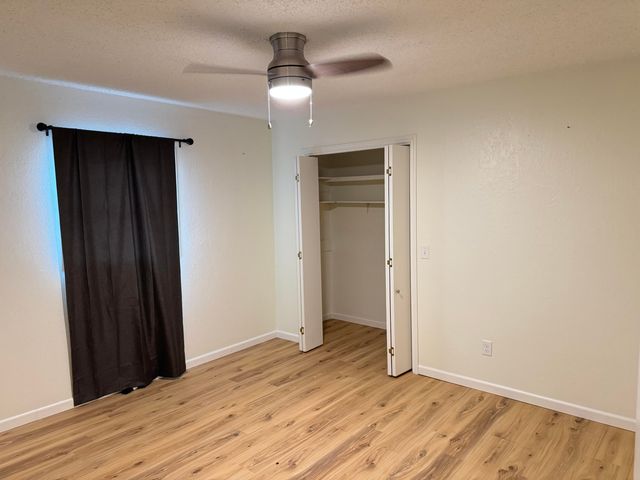 8504 Knoxville Avenue, Lubbock, TX 79423