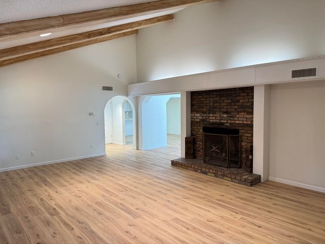 8504 Knoxville Avenue, Lubbock, TX 79423