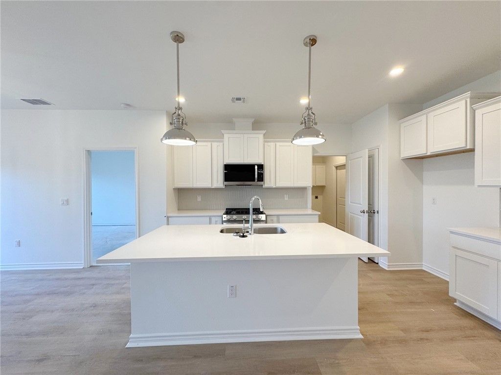 2105 Fury, Portland, TX 78374 — photo 4