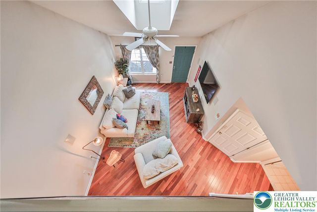 4034 Evergreen Road, South Whitehall Twp, PA 18104