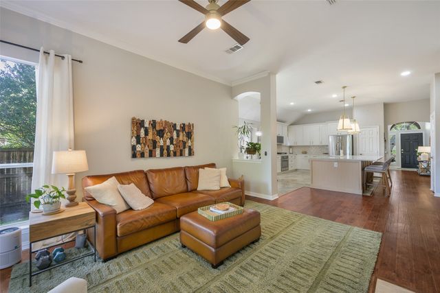509 Crutcher Crossing, Mckinney, TX 75072