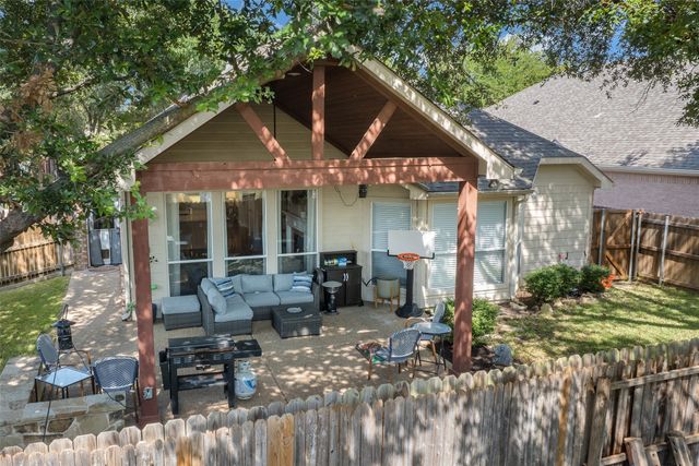 509 Crutcher Crossing, Mckinney, TX 75072