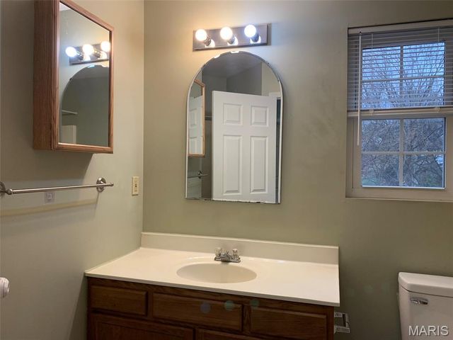 403 Frank Street, Washington, MO 63090