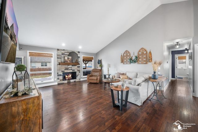 4325 Partridge Lane, Newport, MI 48166