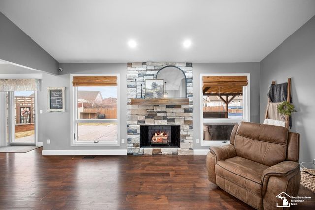 4325 Partridge Lane, Newport, MI 48166