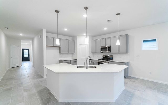 10604 Altitude Way, Conroe, TX 77303