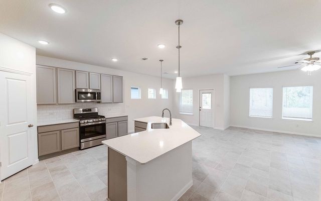 10604 Altitude Way, Conroe, TX 77303