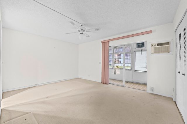 411 Durham N, Deerfield Beach, FL 33442