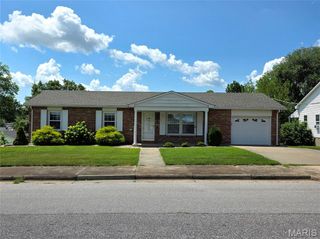 320 W 6th Street, Washington, MO 63090