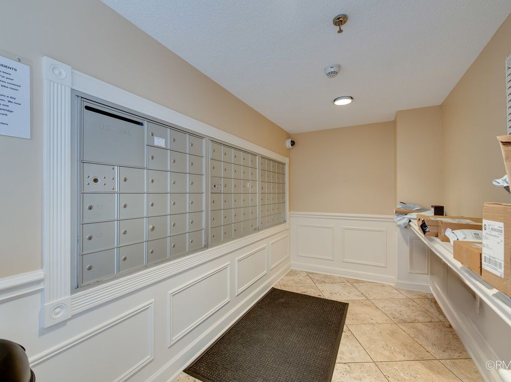 470 FAWELL Boulevard 304, Glen Ellyn, IL 60137 — photo 5