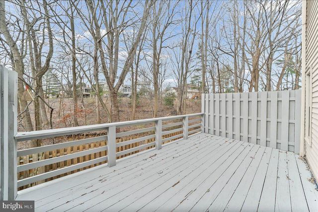 850 STOCKBRIDGE DR, Hockessin, DE 19707