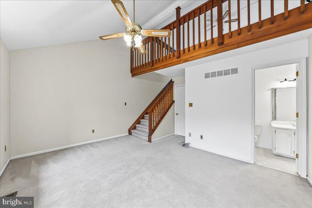 850 STOCKBRIDGE DR, Hockessin, DE 19707