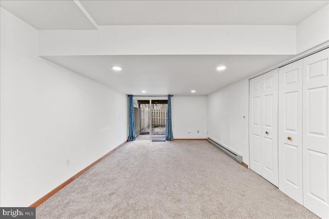 850 STOCKBRIDGE DR, Hockessin, DE 19707