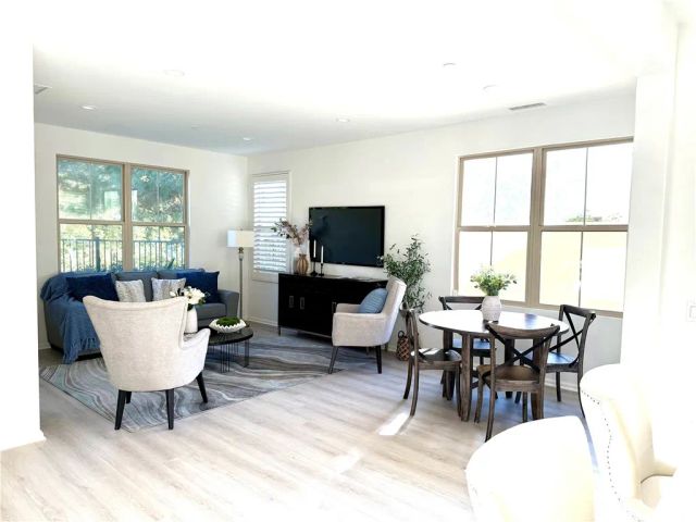 78 Jade Flower, Irvine, CA 92620