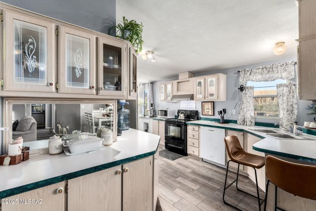 4230 W Camino Del Yucca, Sahuarita, AZ 85629