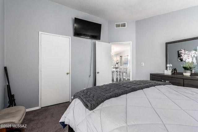 4230 W Camino Del Yucca, Sahuarita, AZ 85629