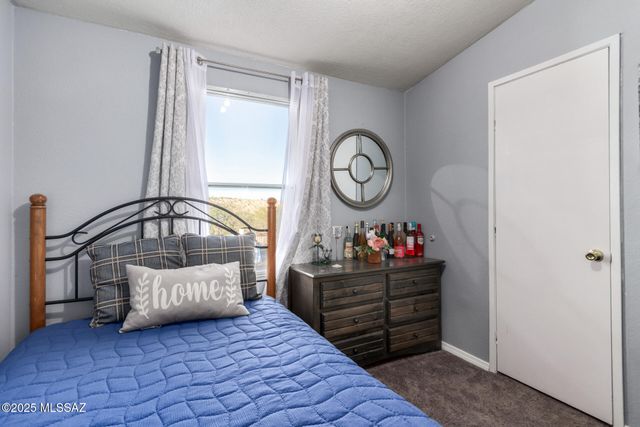 4230 W Camino Del Yucca, Sahuarita, AZ 85629