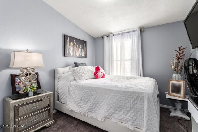 4230 W Camino Del Yucca, Sahuarita, AZ 85629