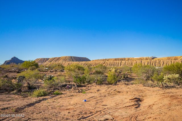 4230 W Camino Del Yucca, Sahuarita, AZ 85629