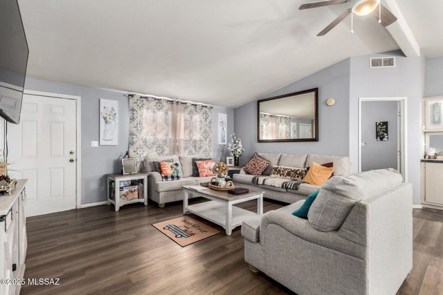 4230 W Camino Del Yucca, Sahuarita, AZ 85629